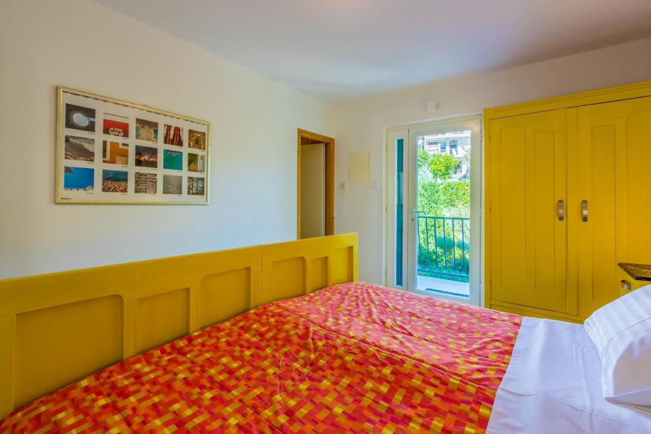 Apartments Loncaric Crikvenica Exterior photo